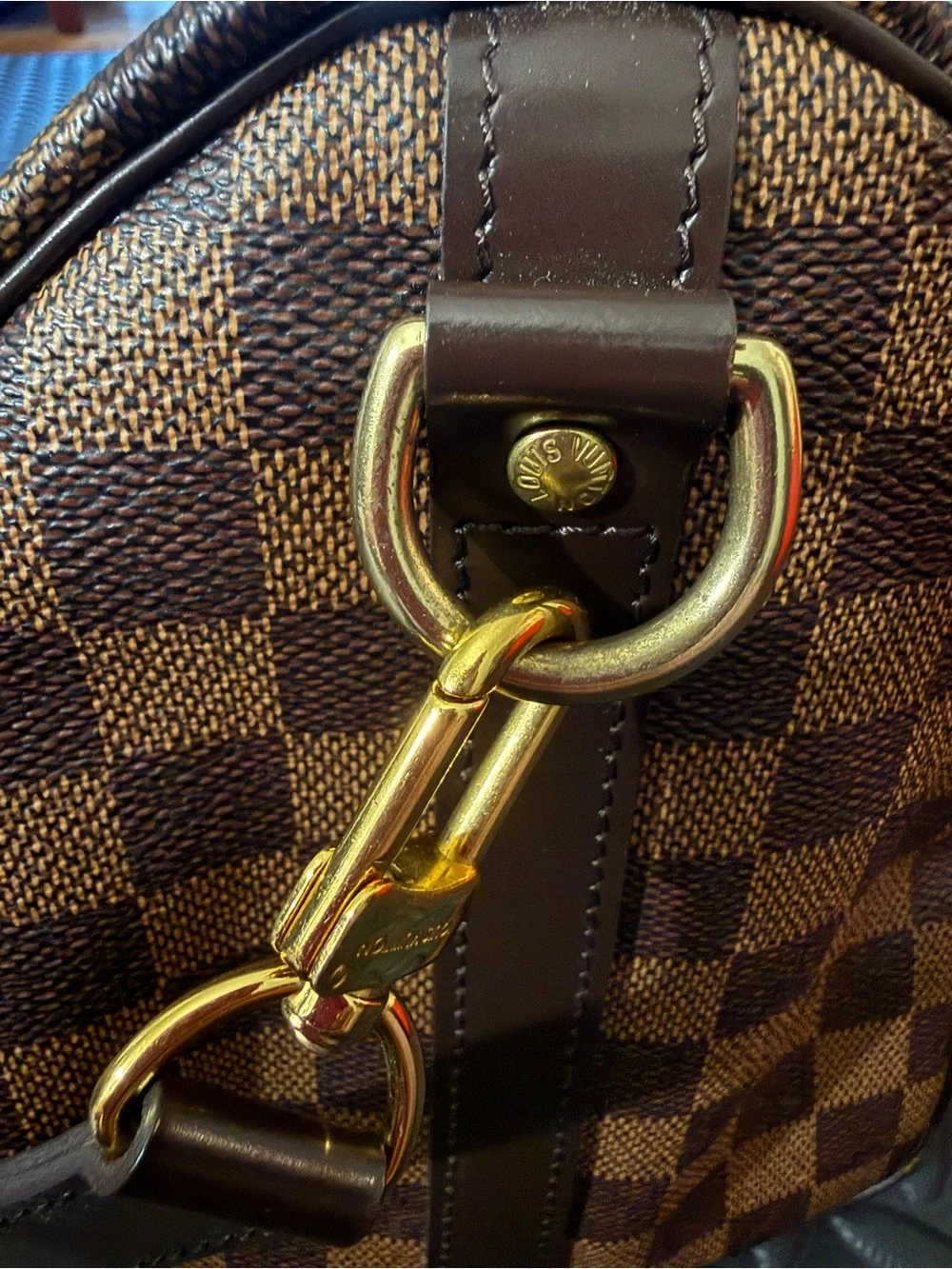 Authentic LV Speedy Bandoulière 30